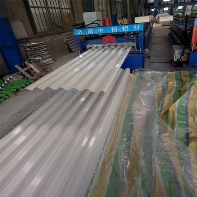 0.4mm3.0mm Gegalvaniseerde het Blad van het Dikteppgi Dakwerk plooide 600mm1250mm Breedte