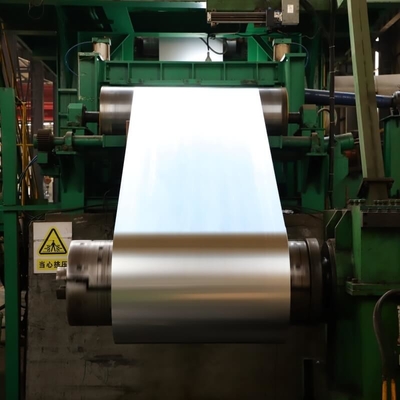 610mm Gegalvaniseerd Gegalvaniseerd het Broodjesmetaal van de Staalrol DX51D+Z CGCC